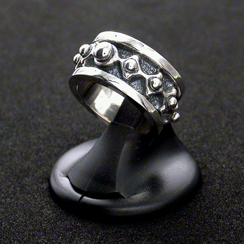 RING // R-25